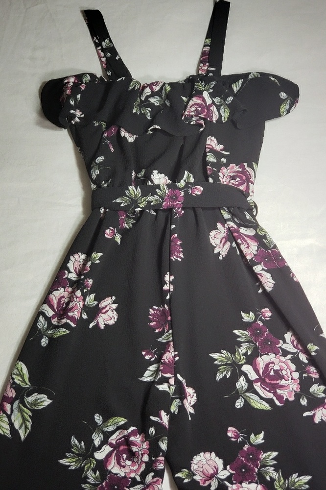 Rue 21 Jumpsuit - Picture 2 of 4